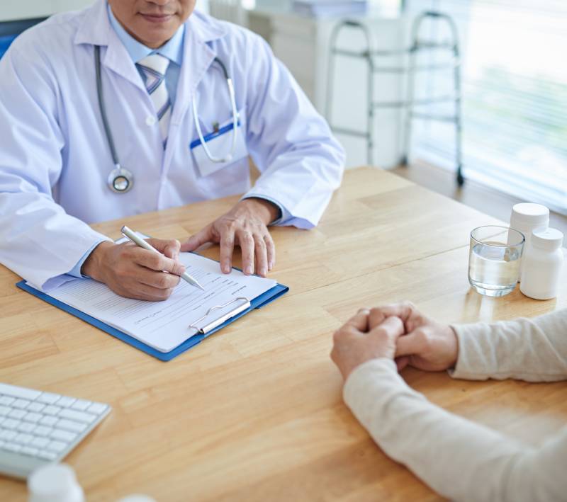 Médico internista con enfoque en CDMX